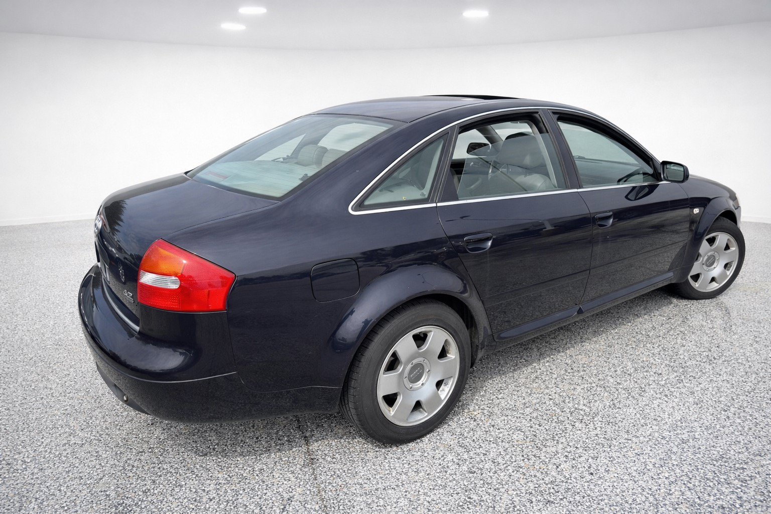 Used 2003 Audi A6 4.2 AWD/4WD image 3