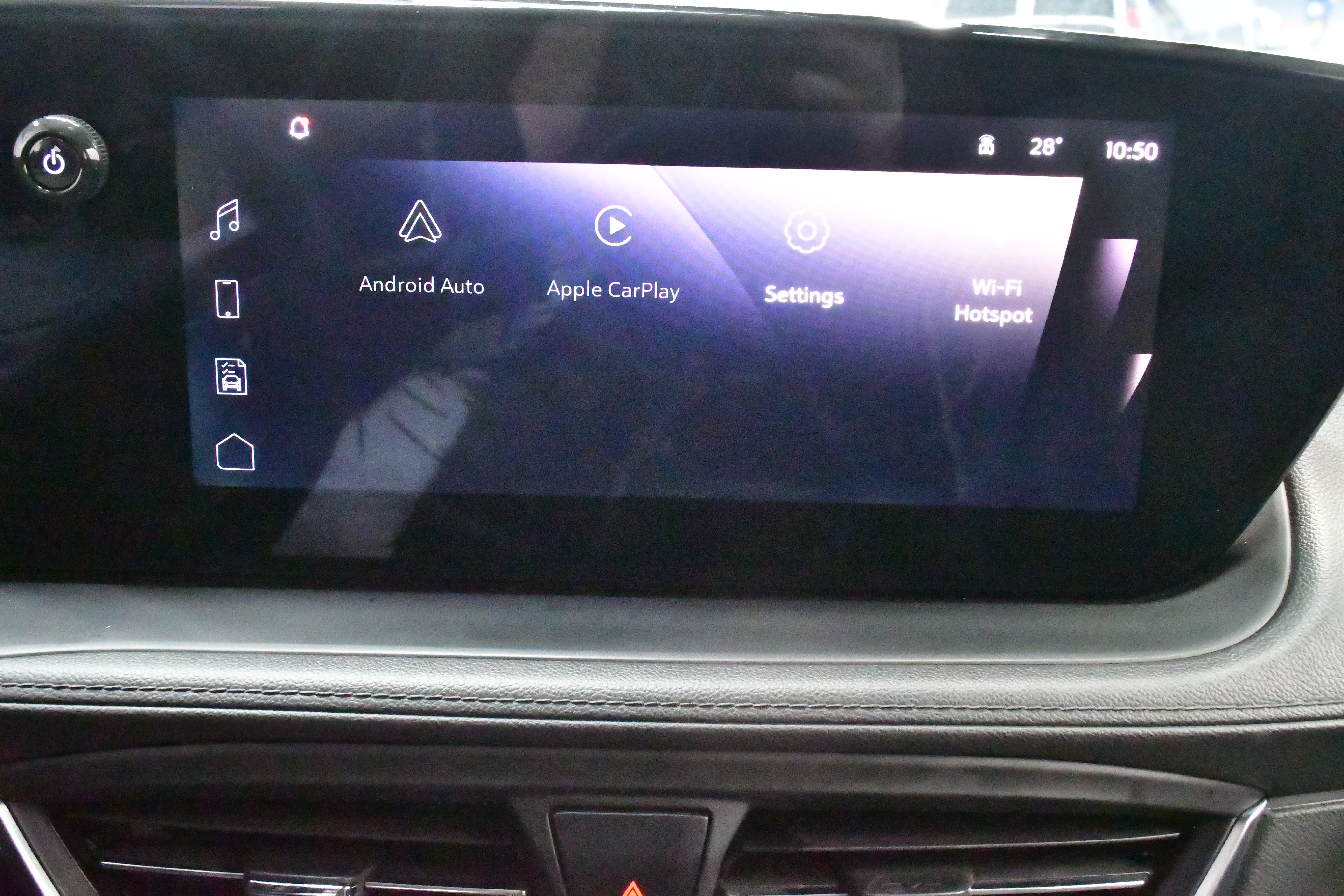 Used 2023 Buick Encore GX Select w/ Sport Touring Package image 37