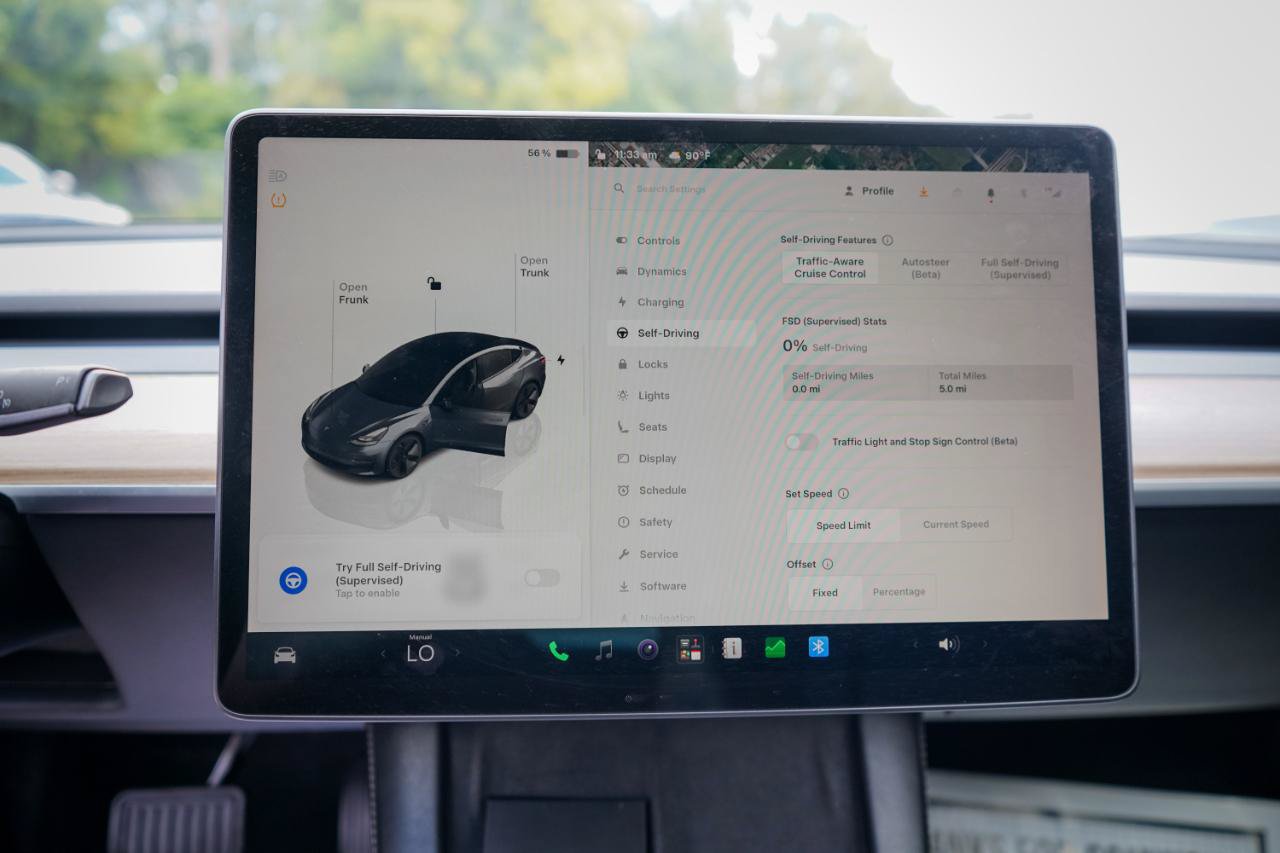 Used 2023 Tesla Model 3 Standard Range RWD image 14