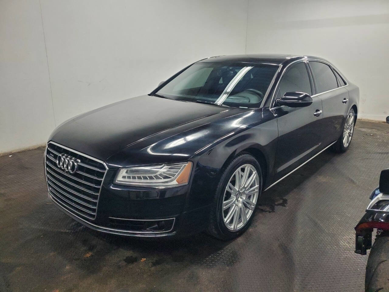 Used 2015 Audi A8 L 4.0T w/ Premium Package image 1