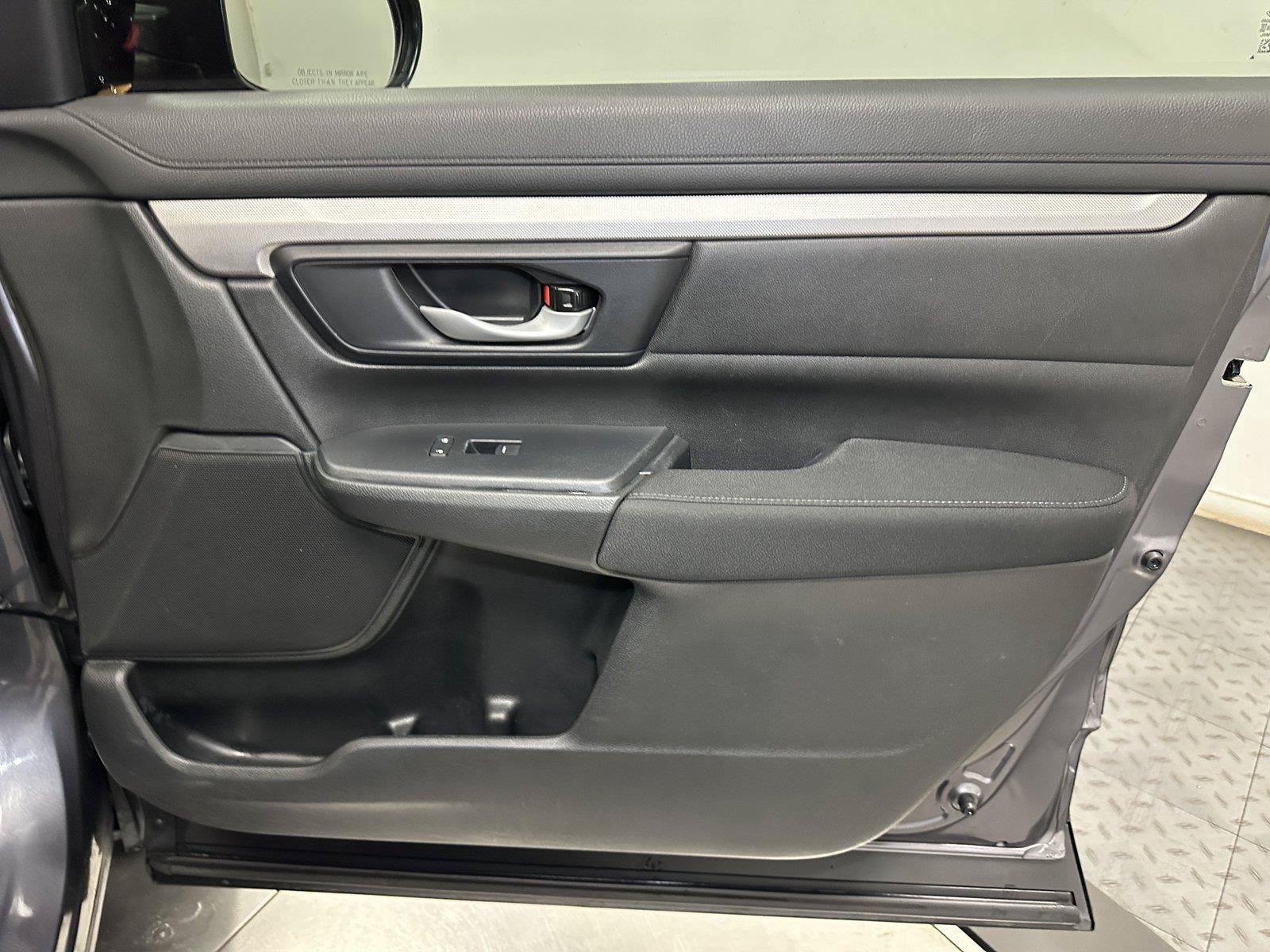 Used 2020 Honda CR-V LX image 35