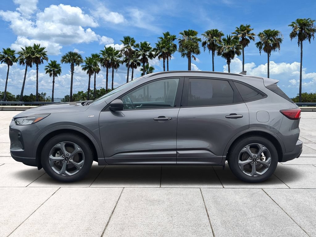 Used 2024 Ford Escape ST-Line FWD image 6