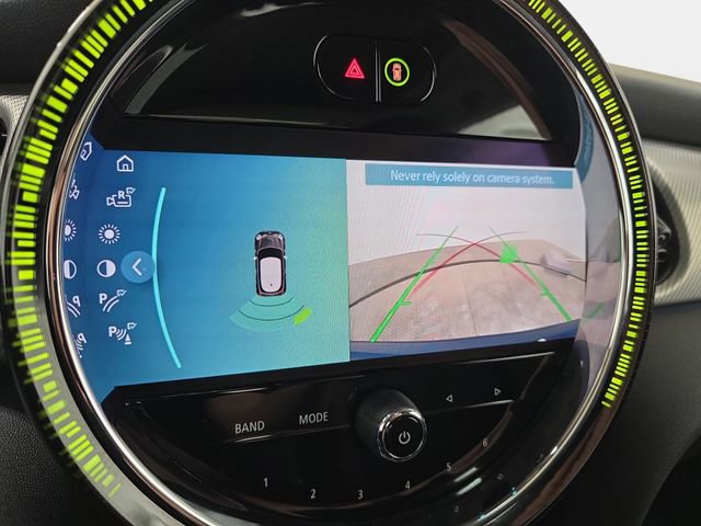 Certified 2024 MINI Cooper SE image 18