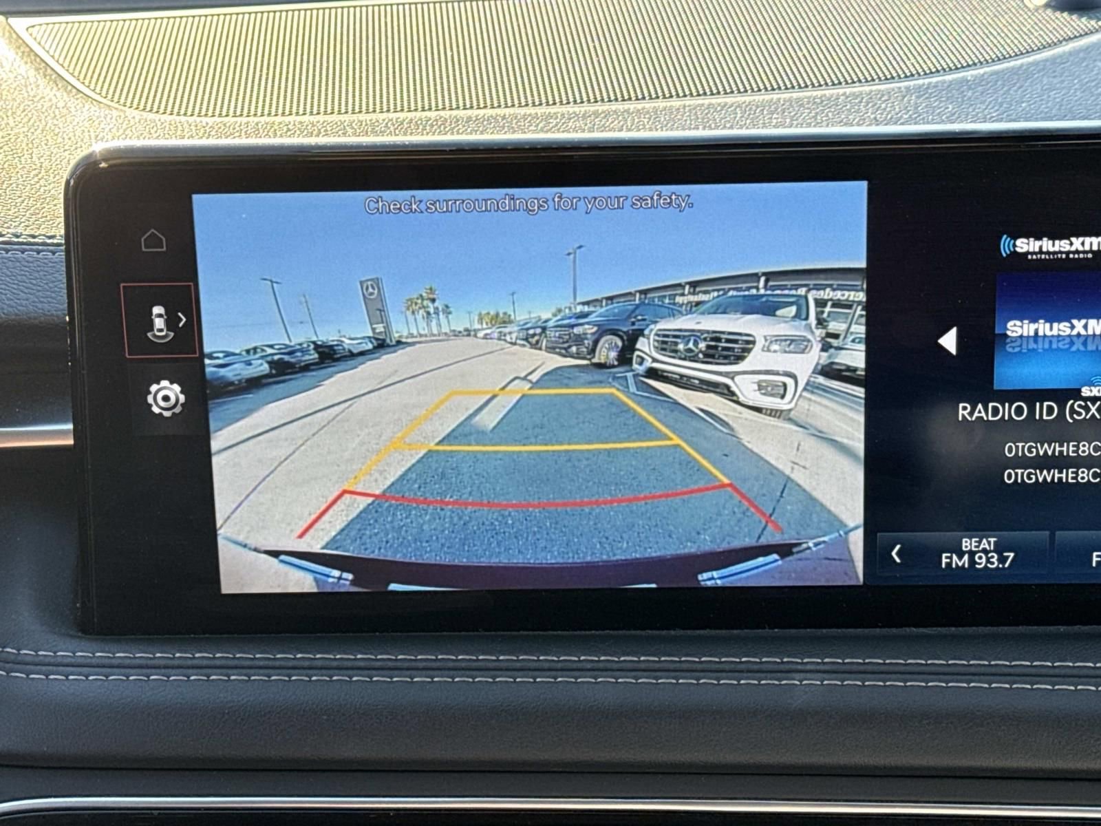 Used 2023 Genesis G70 2.0T image 26