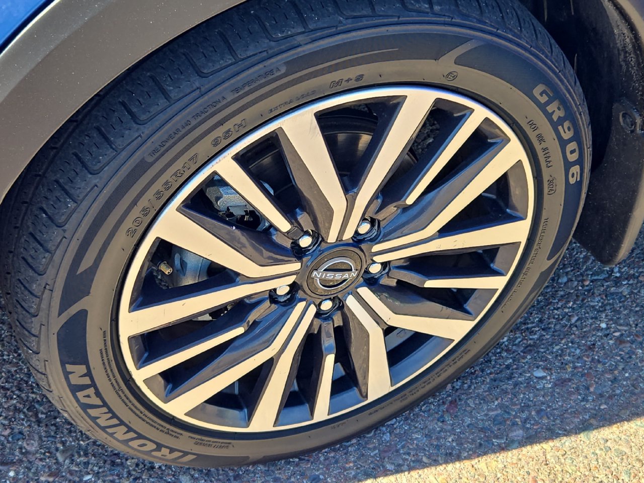 Certified 2022 Nissan Kicks SV FWD image 26
