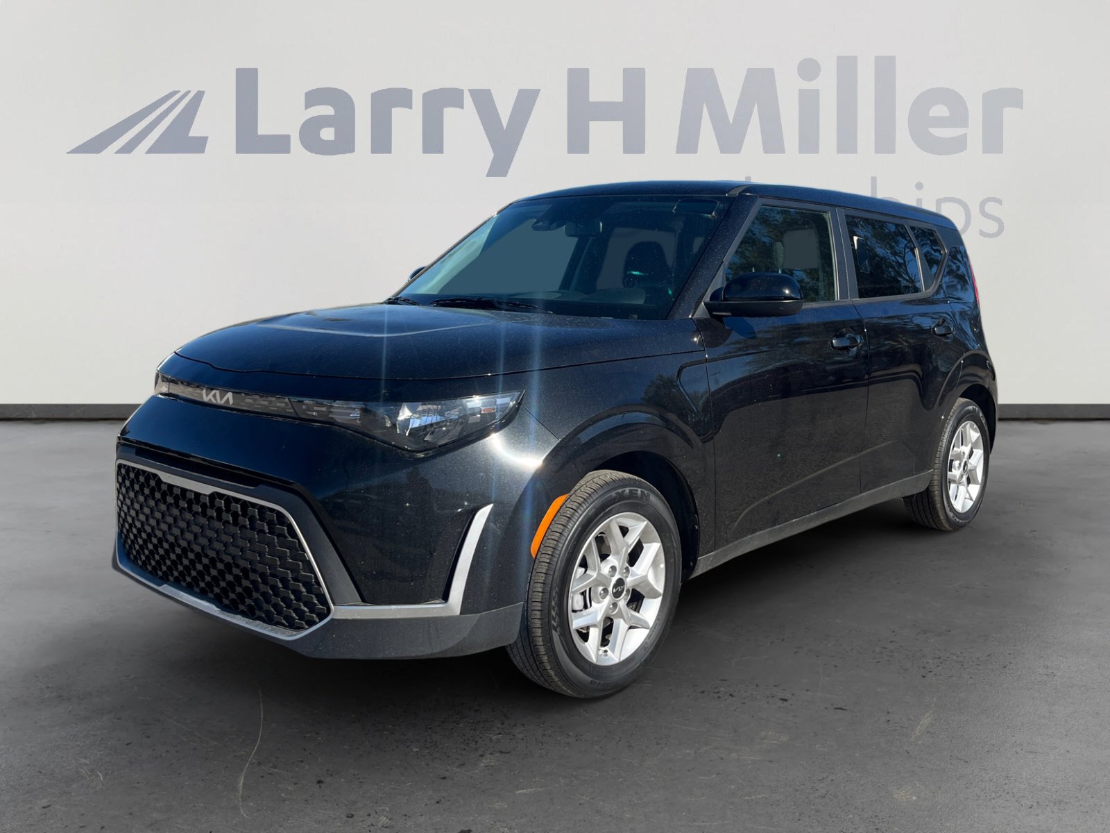 Used 2025 Kia Soul LX