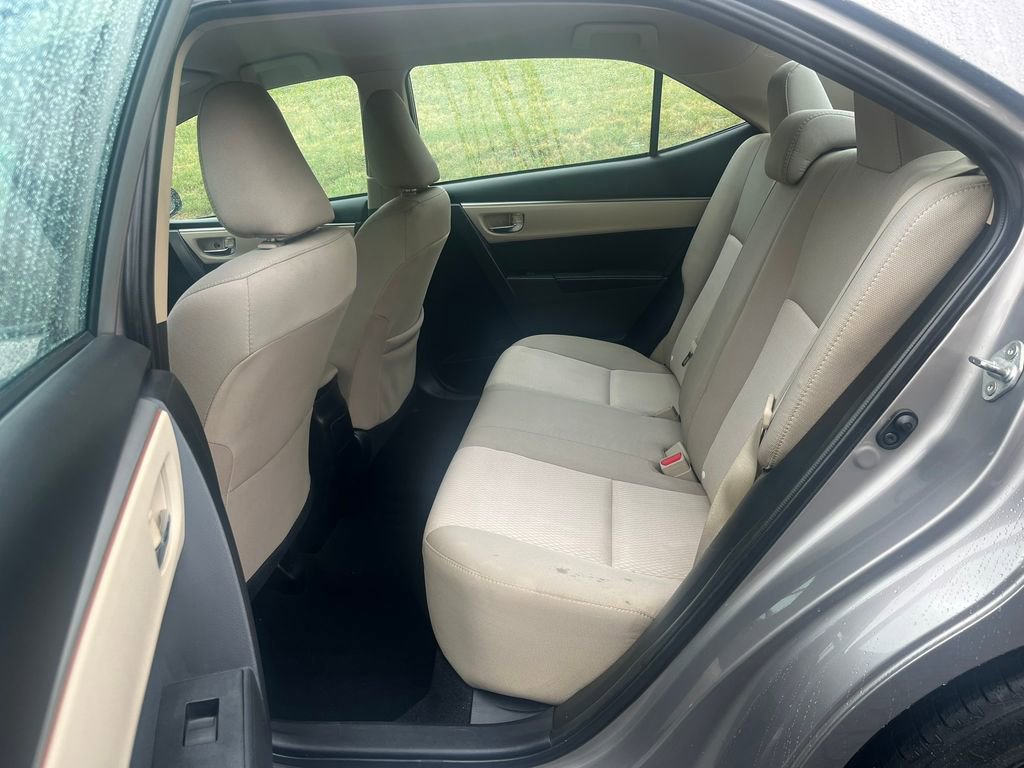 Used 2014 Toyota Corolla LE FWD image 10