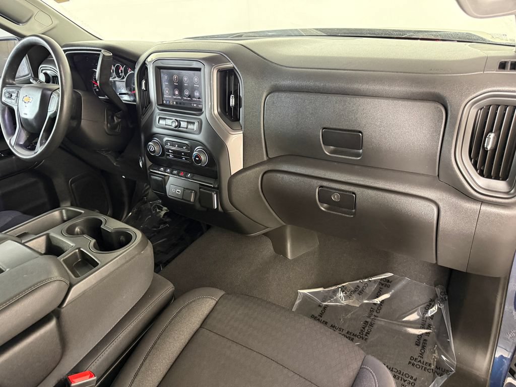 Used 2022 Chevrolet Silverado 1500 Custom AWD/4WD image 29