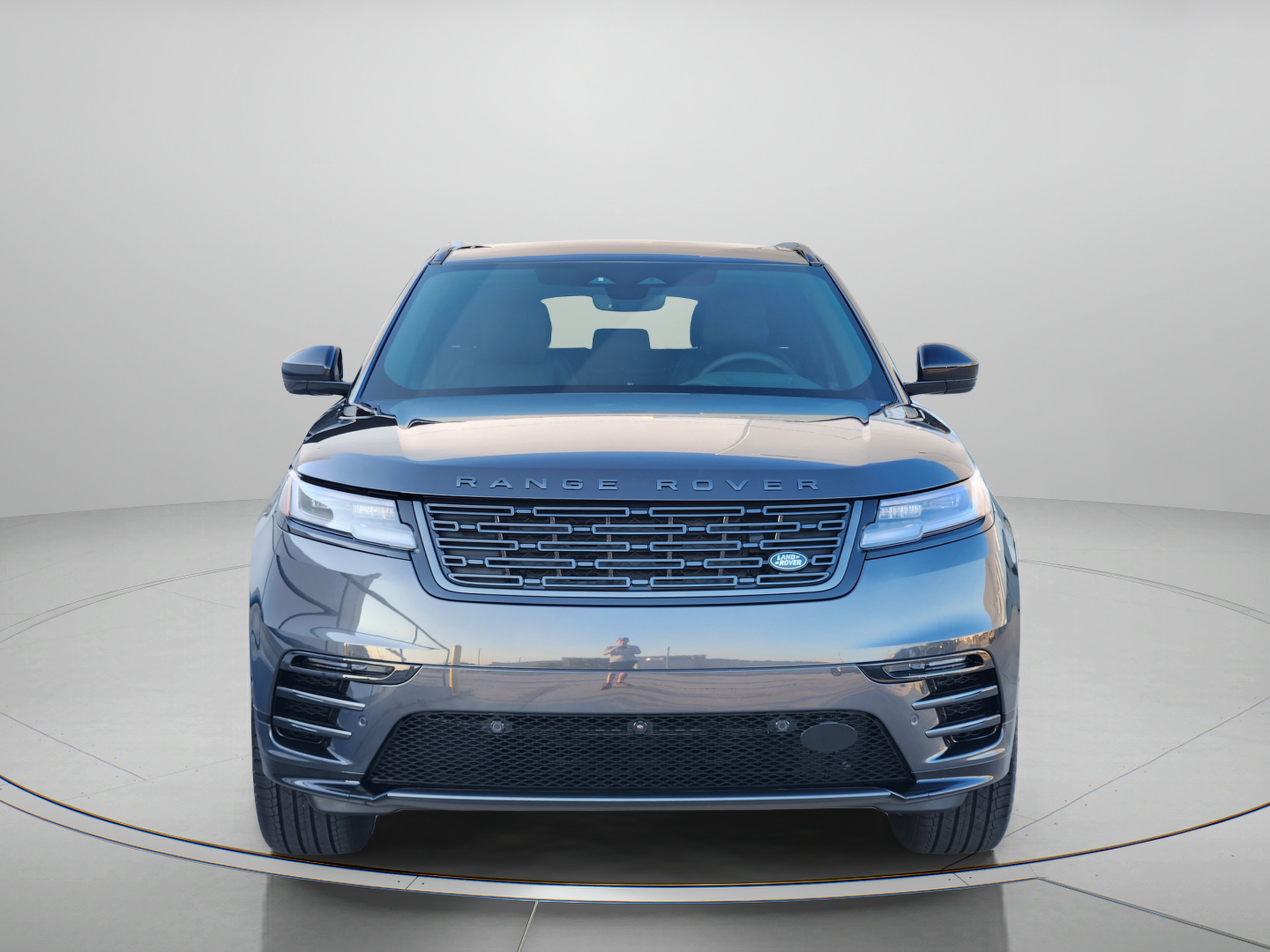 New 2026 Land Rover Range Rover Velar Belgravia AWD/4WD image 6