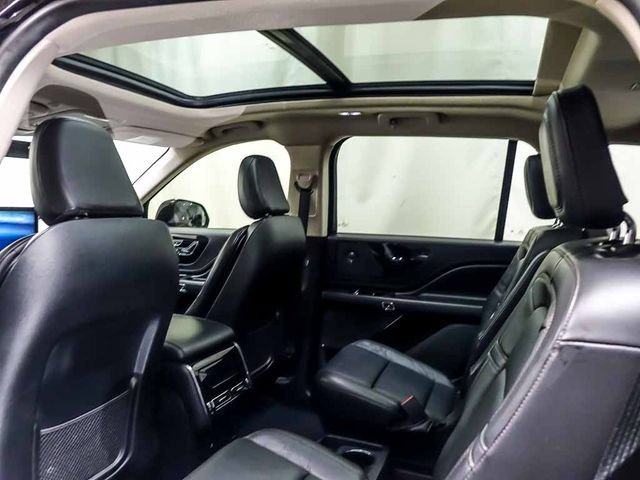 Used 2021 Lincoln Aviator Reserve w/ Equipment Group 208A AWD/4WD image 12