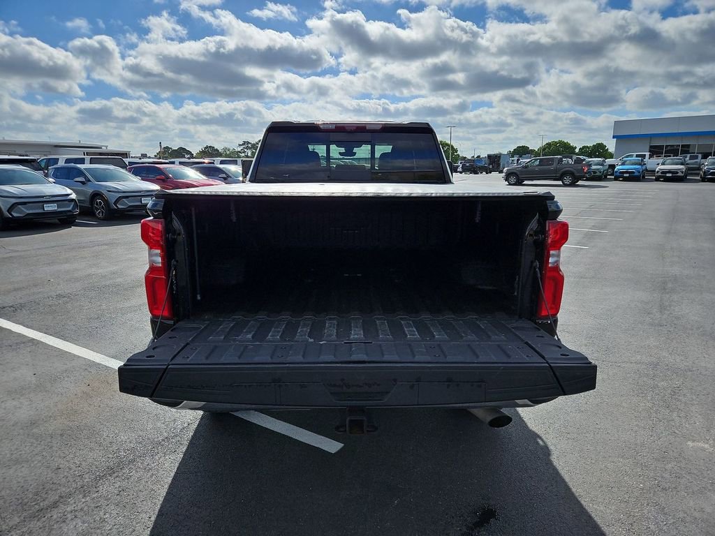Used 2022 Chevrolet Silverado 3500 LTZ w/ LTZ Plus Package image 33