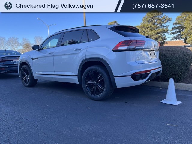 Used 2023 Volkswagen Atlas Cross Sport SEL R-Line image 7