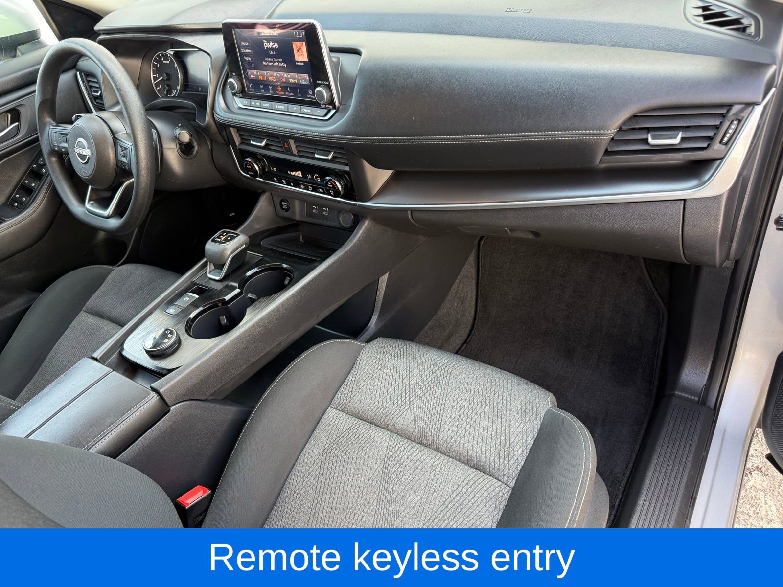 Used 2024 Nissan Rogue SV image 19