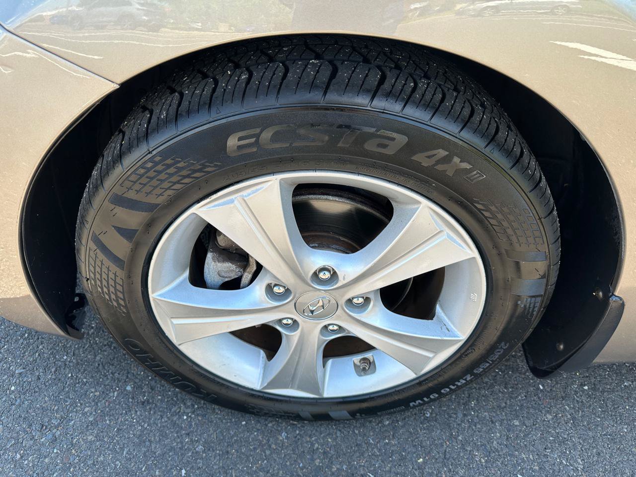 Used 2013 Hyundai Elantra GLS w/ Preferred Pkg FWD image 29