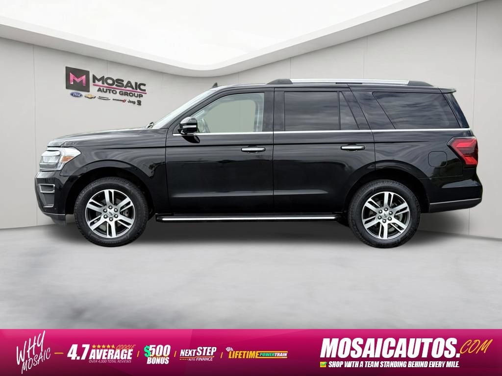 Used 2022 Ford Expedition Limited AWD/4WD image 4