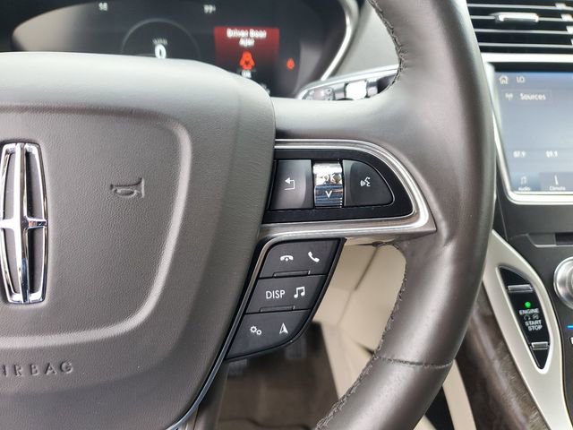 Used 2019 Lincoln Nautilus Reserve image 25