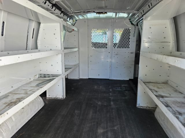 Used 2022 GMC Savana 2500 w/ Driver Convenience Package RWD image 8