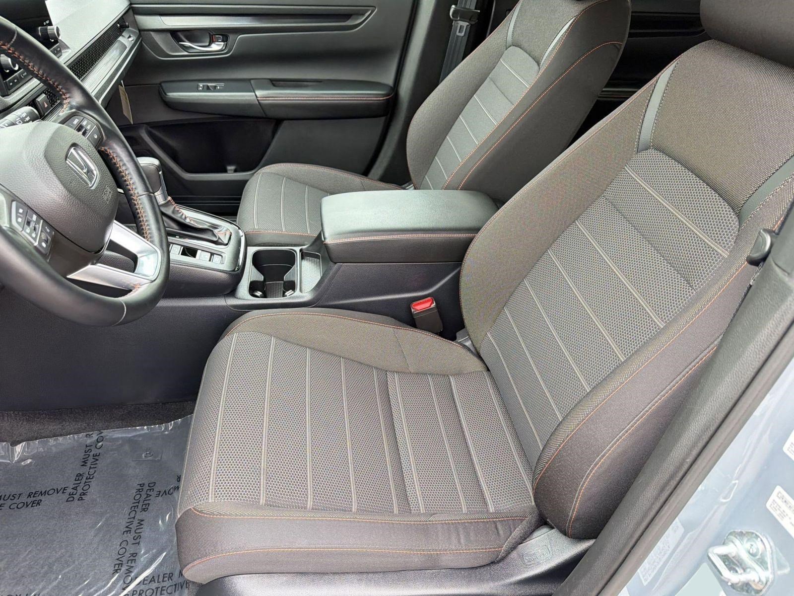 Used 2025 Honda CR-V Sport image 5