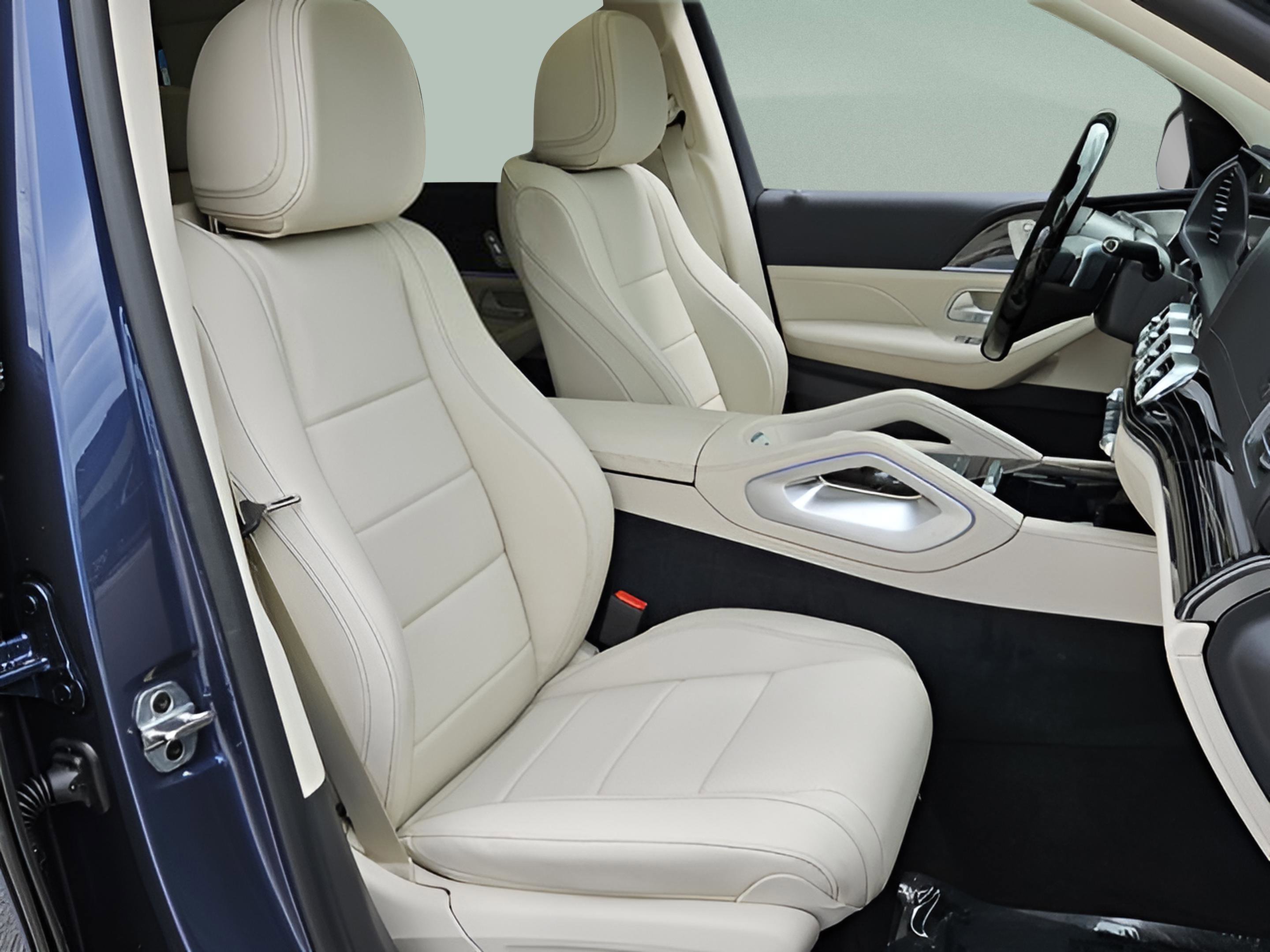 New 2026 Mercedes-Benz GLS 450 4MATIC image 17