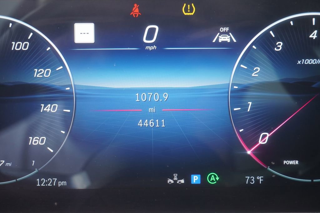 Used 2024 Mercedes-Benz CLE 300 4MATIC Coupe image 20