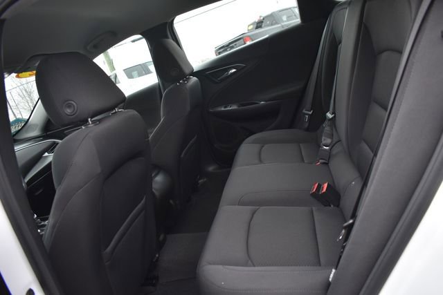 Certified 2022 Chevrolet Malibu LS image 16