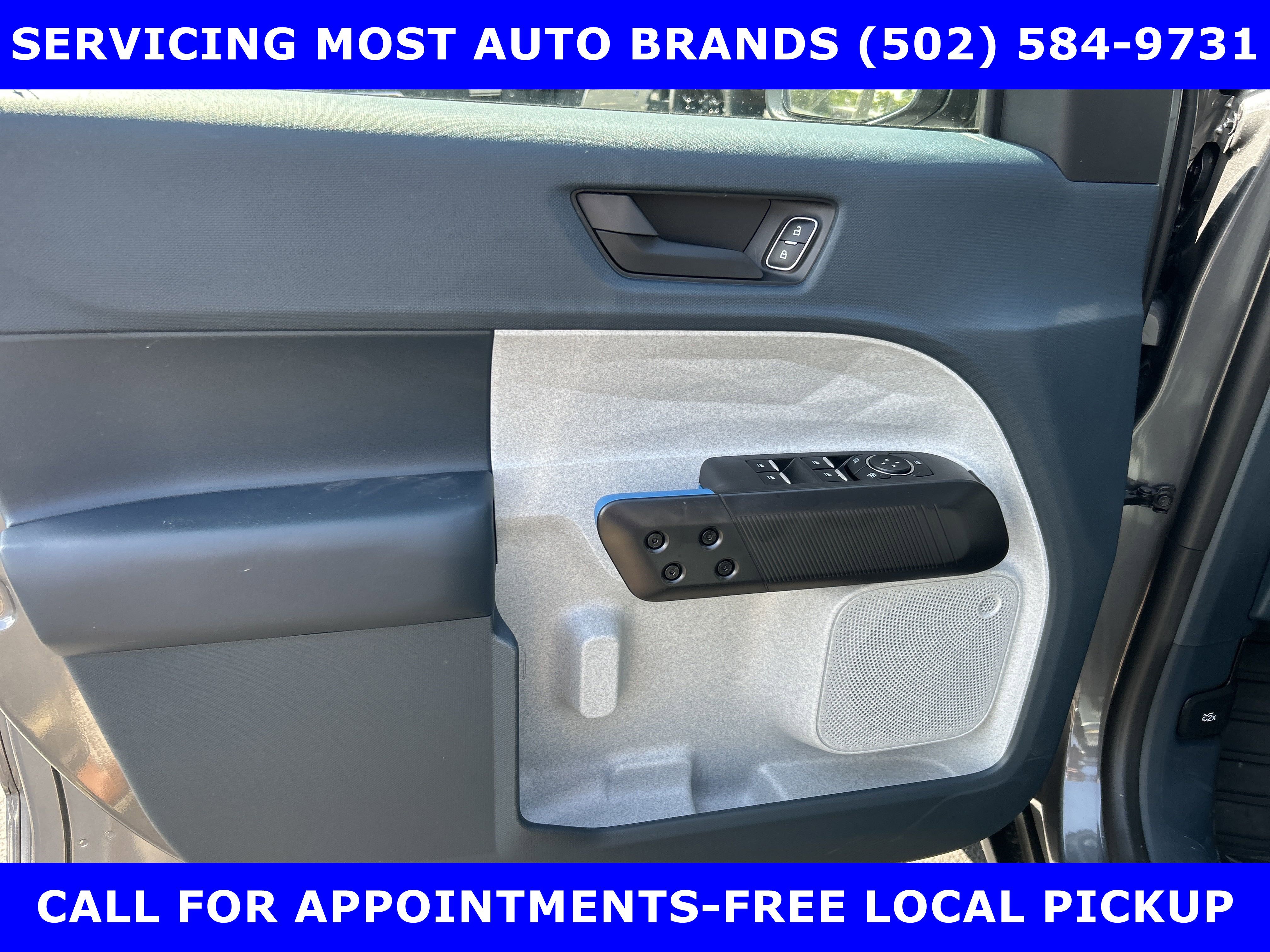 New 2025 Ford Maverick XLT image 31