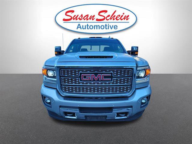Used 2019 GMC Sierra 3500 Denali w/ Duramax Plus Package image 26