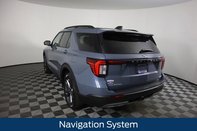 New 2026 Ford Explorer Active w/ Active Comfort Package image 5