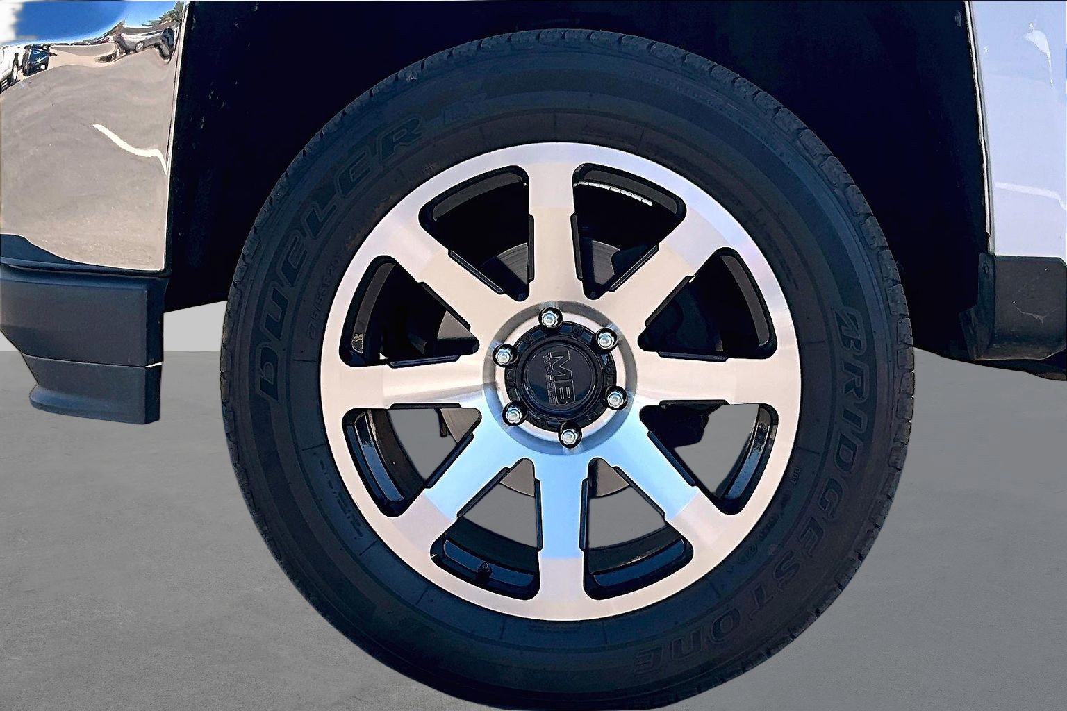 Used 2017 Chevrolet Silverado 1500 LT w/ All Star Edition RWD image 8