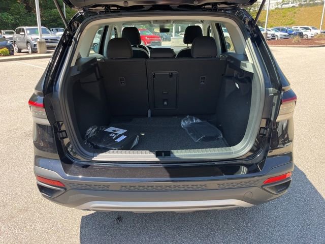 New 2026 Volkswagen Taos S FWD image 20