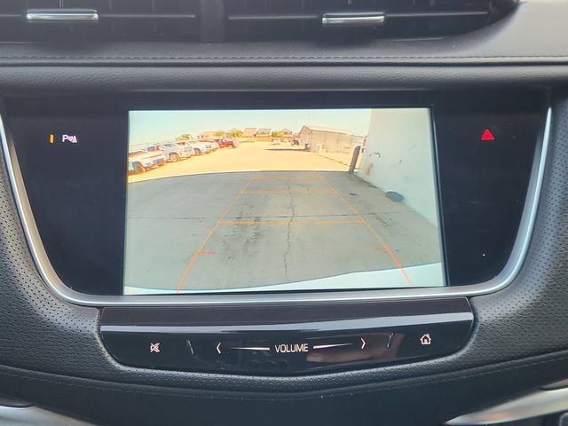 Used 2018 Cadillac XT5 Luxury w/ Driver Awareness Package FWD image 6