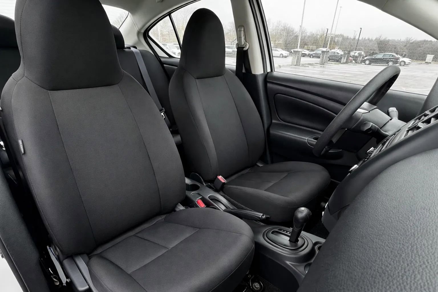 Used 2017 Nissan Versa S Plus image 11