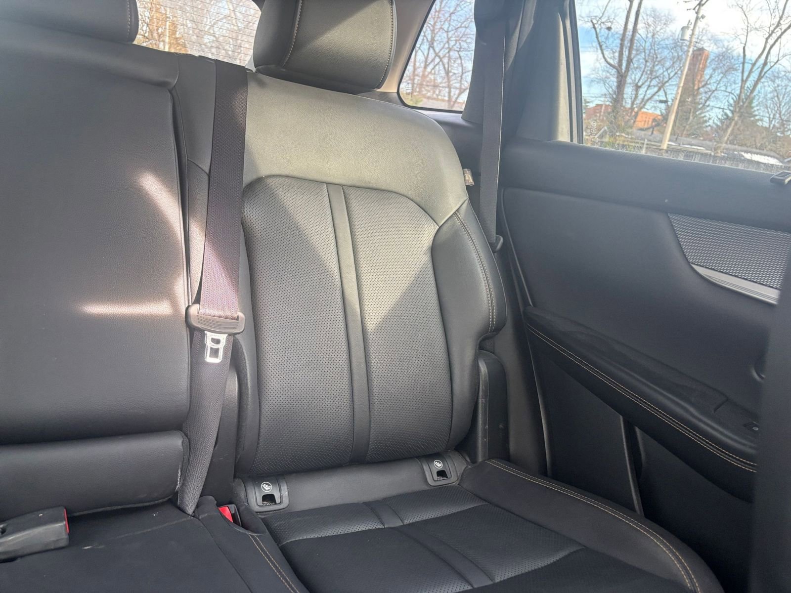 Used 2025 MAZDA CX-70 3.3 Turbo w/ Preferred Package image 35