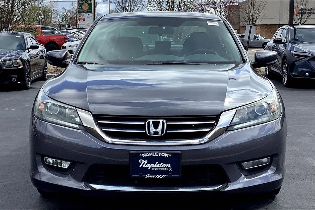Used 2013 Honda Accord Sport image 2