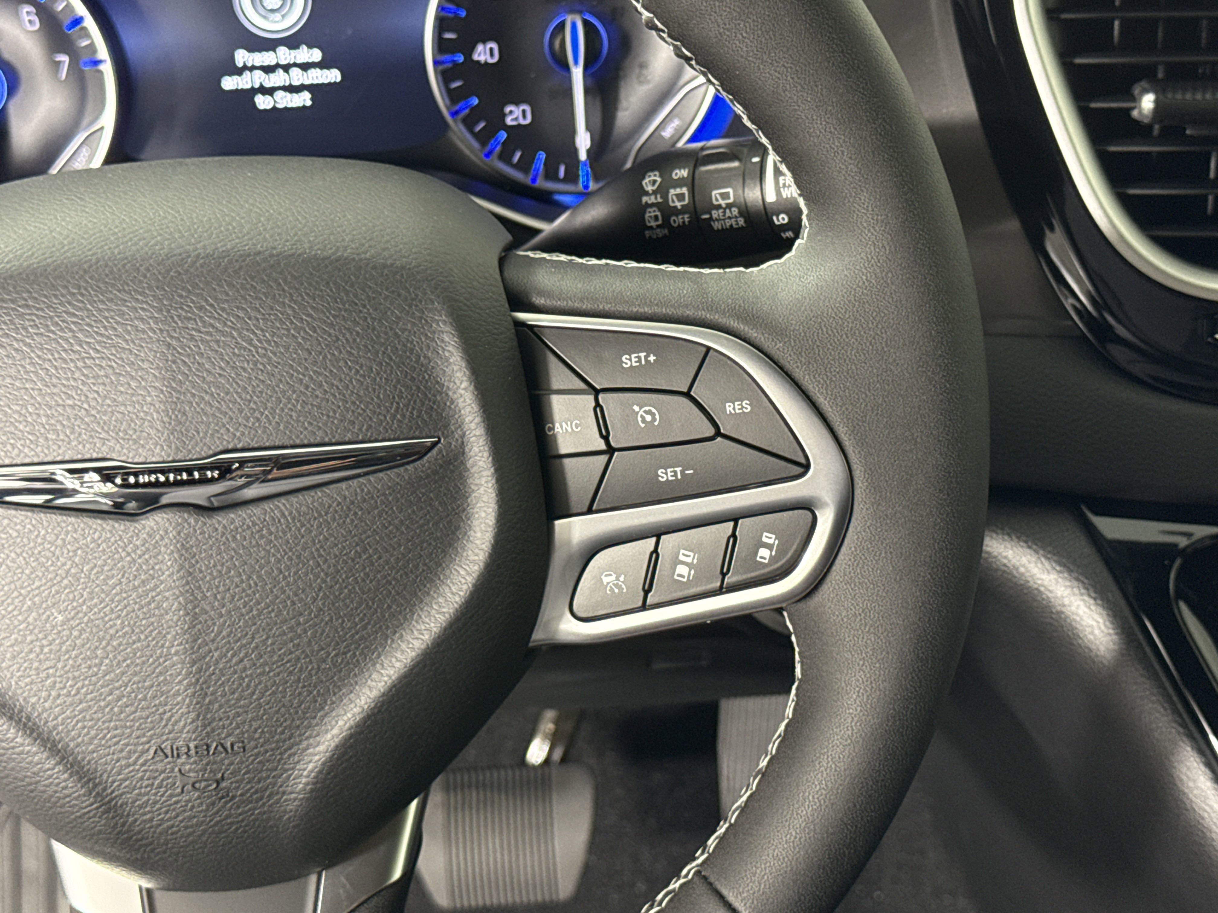 New 2026 Chrysler Voyager LX image 18