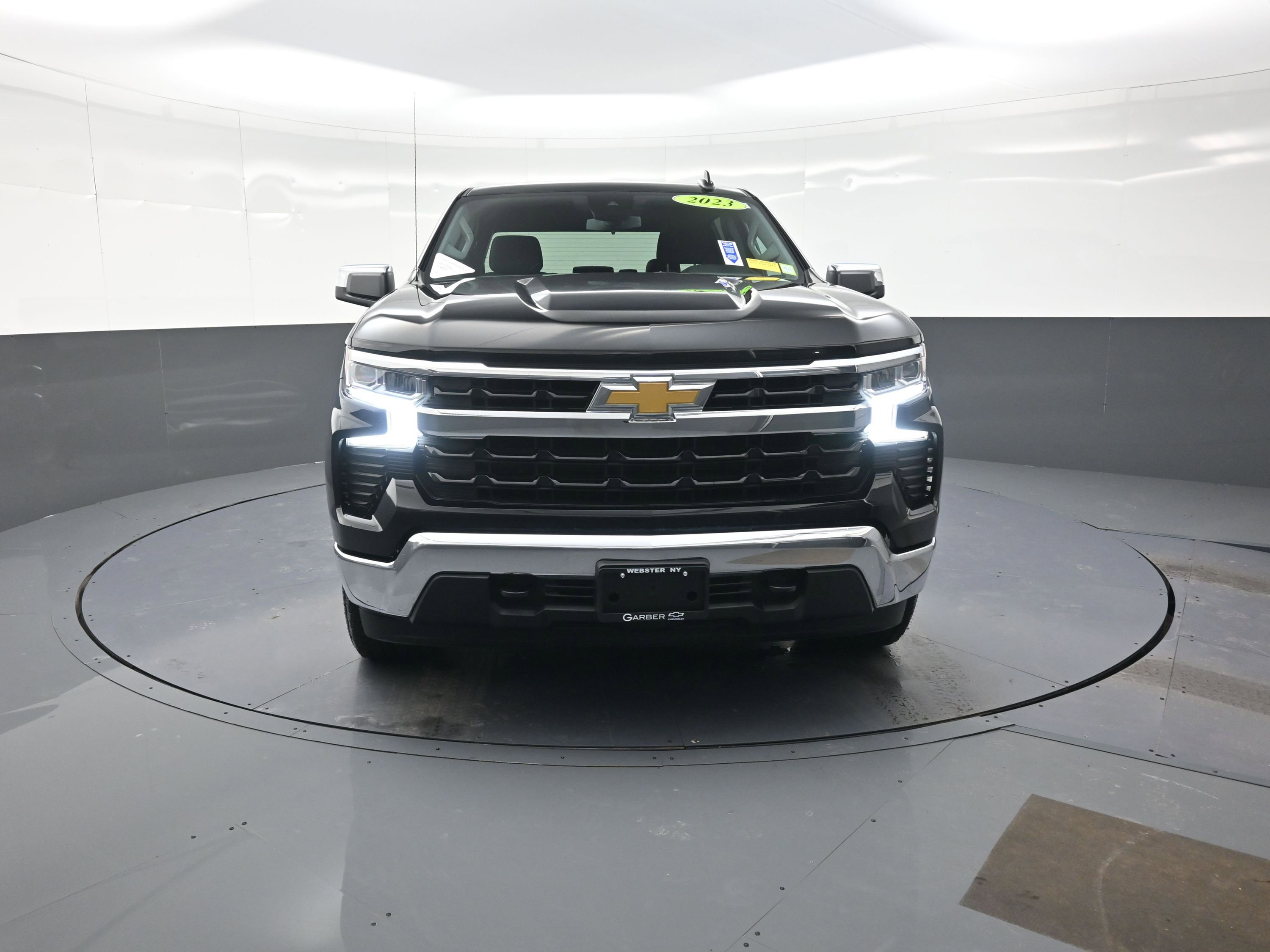 Used 2023 Chevrolet Silverado 1500 LT image 8