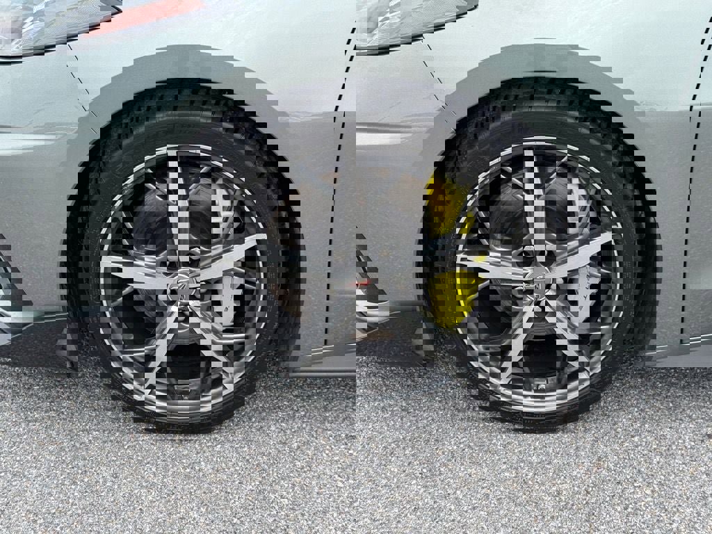 Used 2022 Chevrolet Corvette Stingray Premium Conv w/ Z51 Performance Package image 13