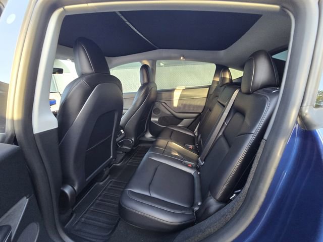 Used 2023 Tesla Model Y Performance image 7