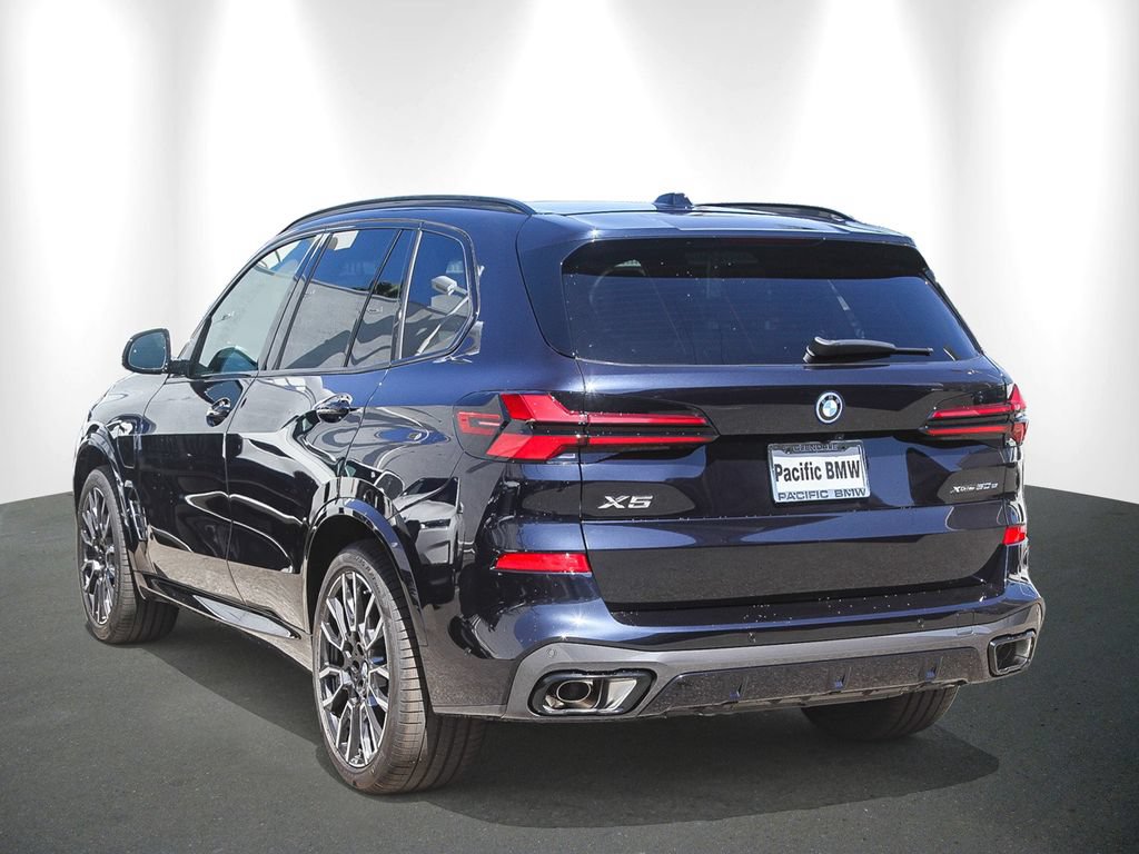 New 2026 BMW X5 xDrive50e w/ M Sport Package AWD/4WD image 4