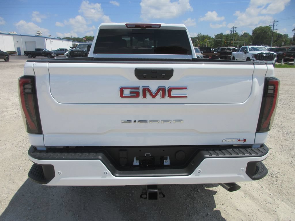 New 2026 GMC Sierra 2500 AT4 w/ AT4 Premium Plus Package AWD/4WD image 6