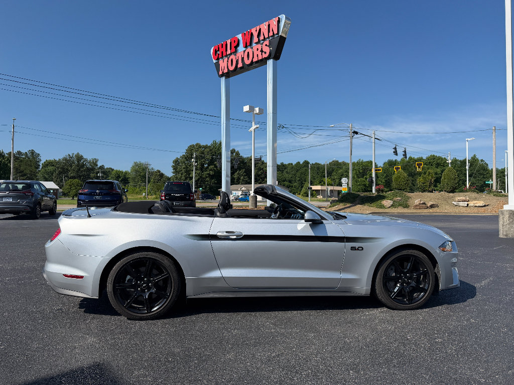 Used 2019 Ford Mustang GT Premium w/ Equipment Group 401A RWD image 8
