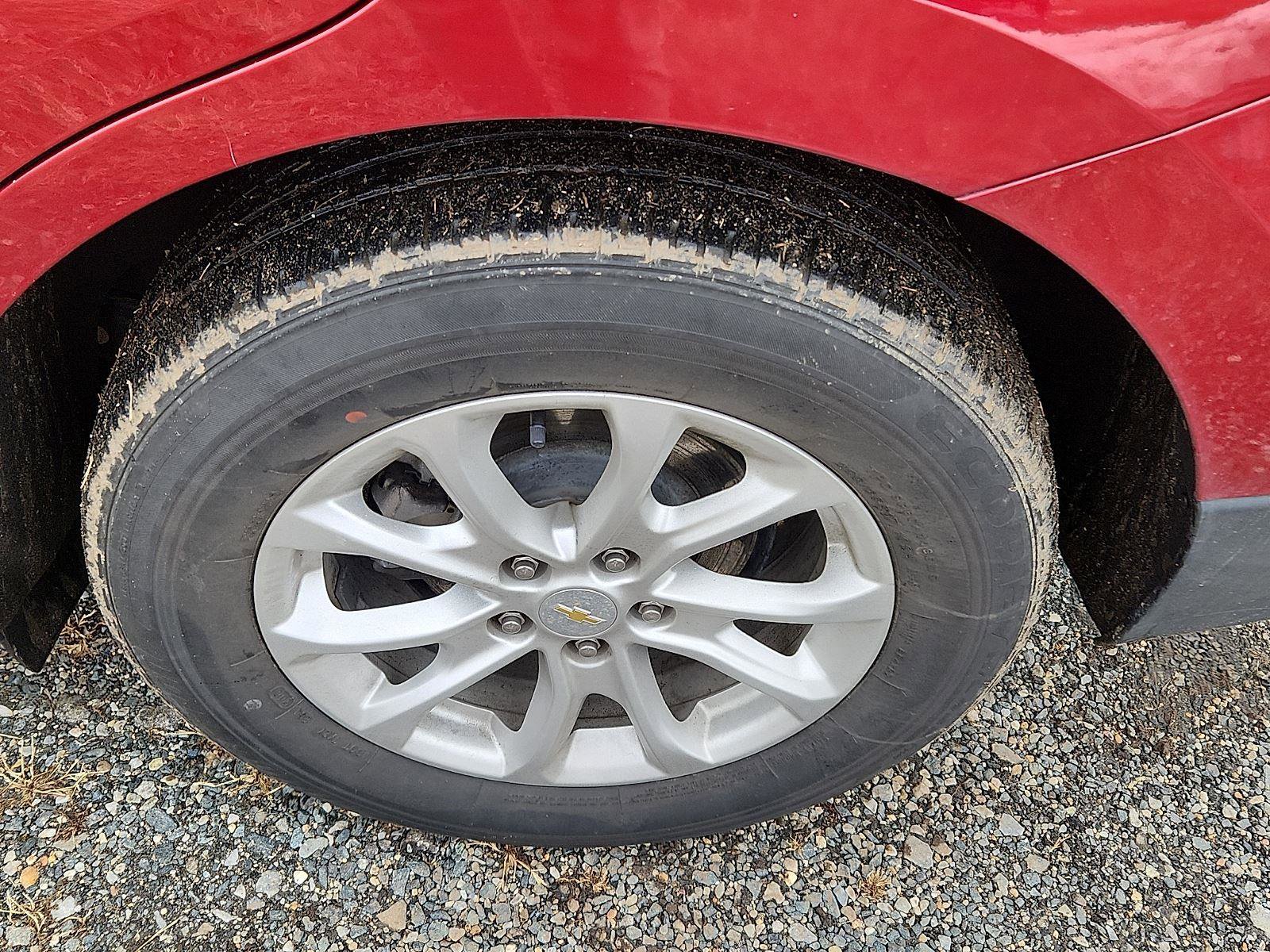 Used 2018 Chevrolet Equinox LT w/ Sun & Infotainment Package image 7