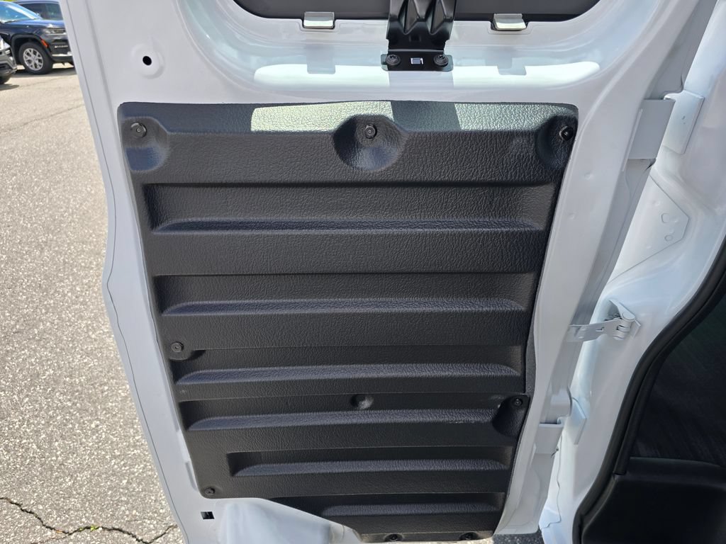 New 2026 Chevrolet Express 2500 w/ Communications Package RWD image 37