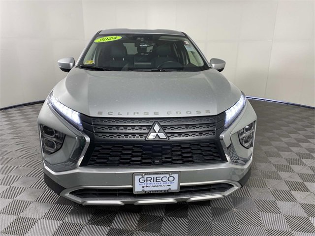 Used 2024 Mitsubishi Eclipse Cross AWD image 3