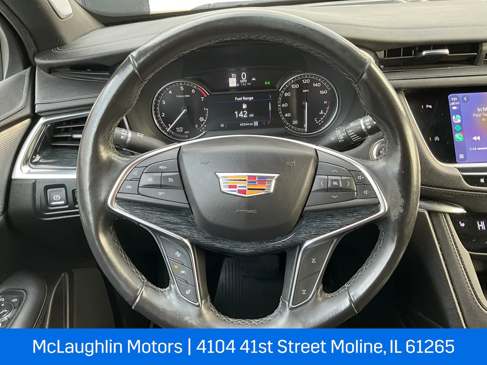 Certified 2023 Cadillac XT5 Premium Luxury w/ LPO, Floor Liner Package image 3