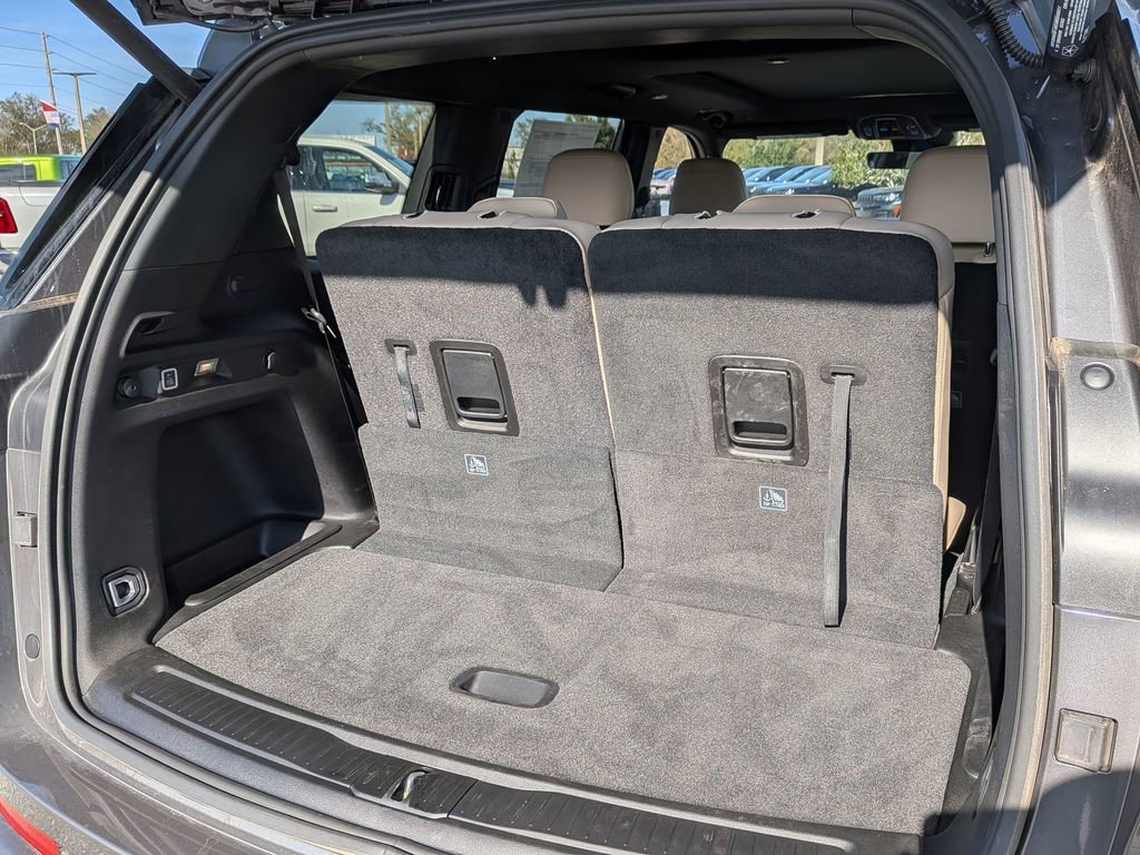 New 2025 Jeep Grand Cherokee L Limited image 32