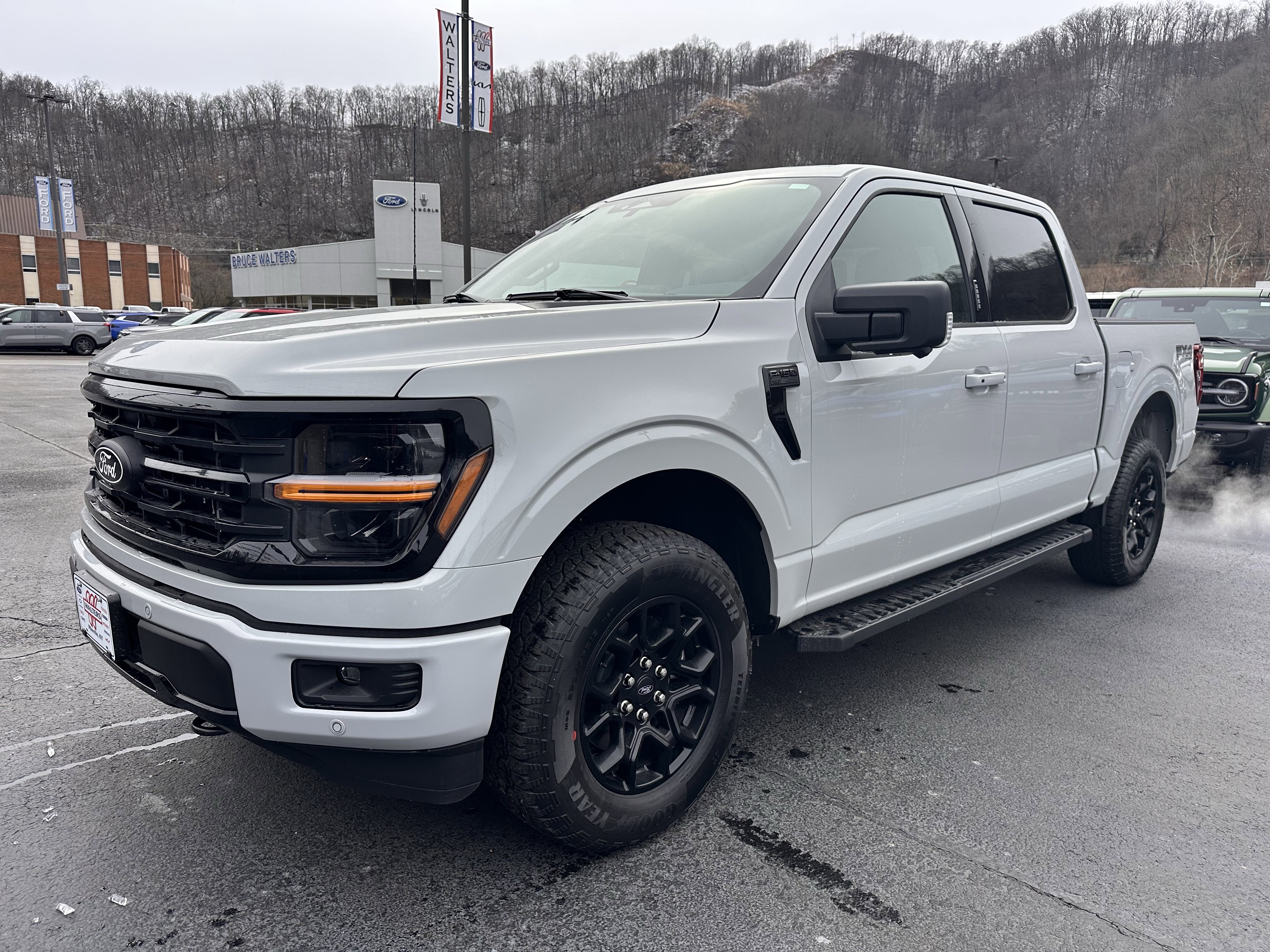 New 2026 Ford F150 XLT w/ Equipment Group 302A MID image 2