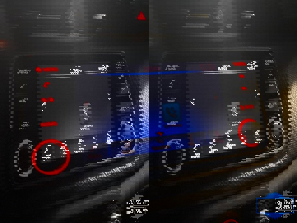 Used 2020 Nissan Kicks SV w/ Exterior Package image 3