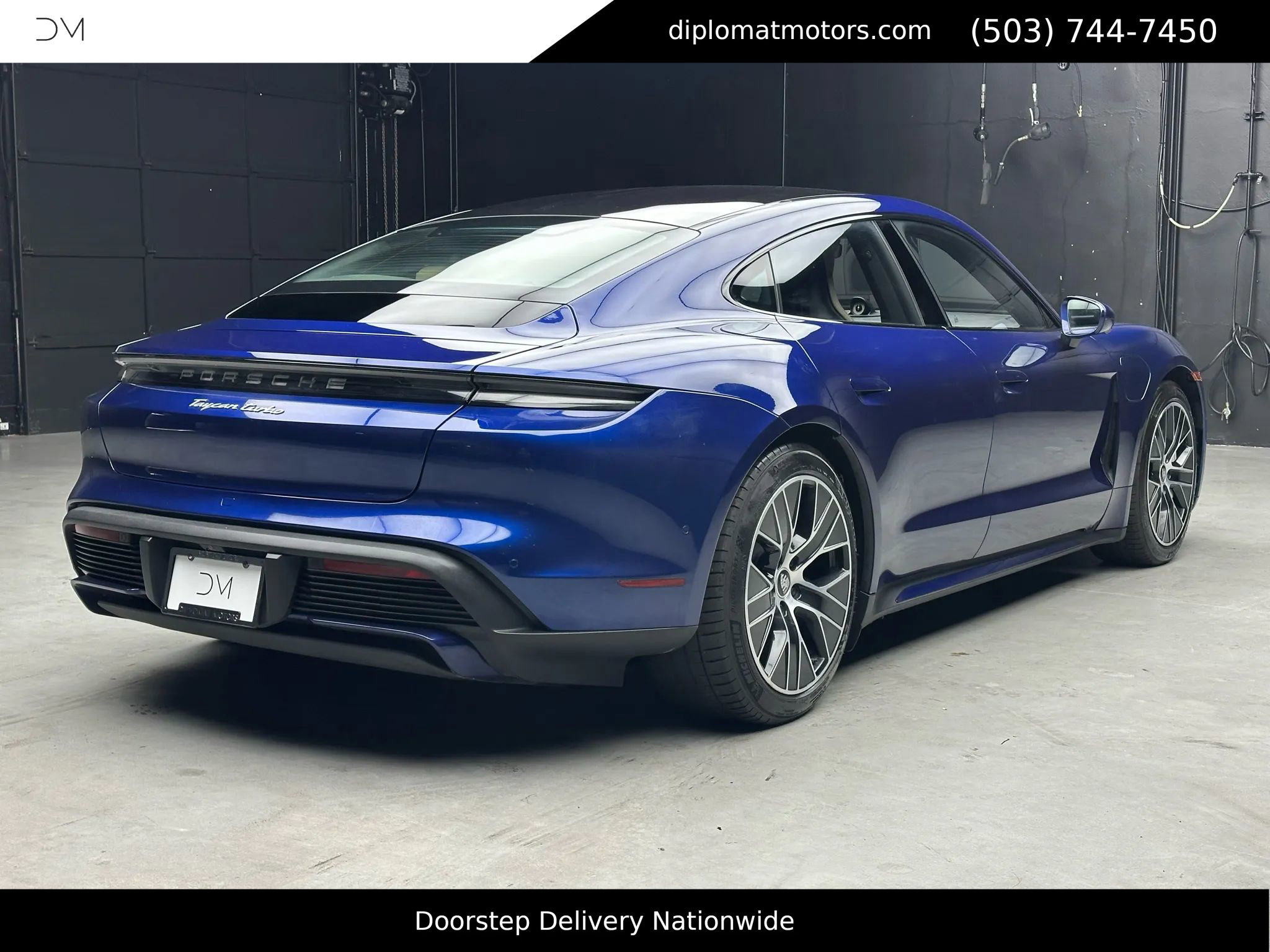 Used 2020 Porsche Taycan image 7