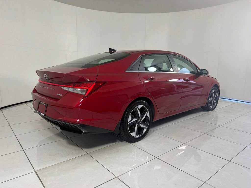 Used 2023 Hyundai Elantra Limited FWD image 5